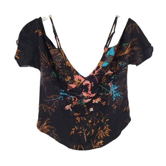 Wilfred Tops - Wilfred Cold Shoulder Short Sleeve 100% Silk Crop Top. Size Small.